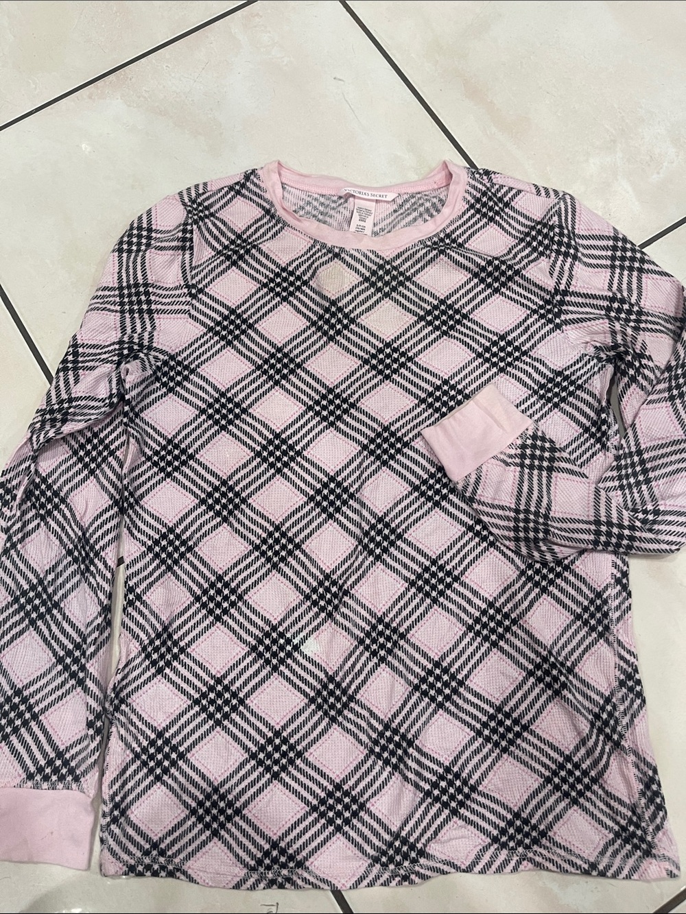 Victoria's Secret Pink and Black Plaid Long-Sleeve Tee